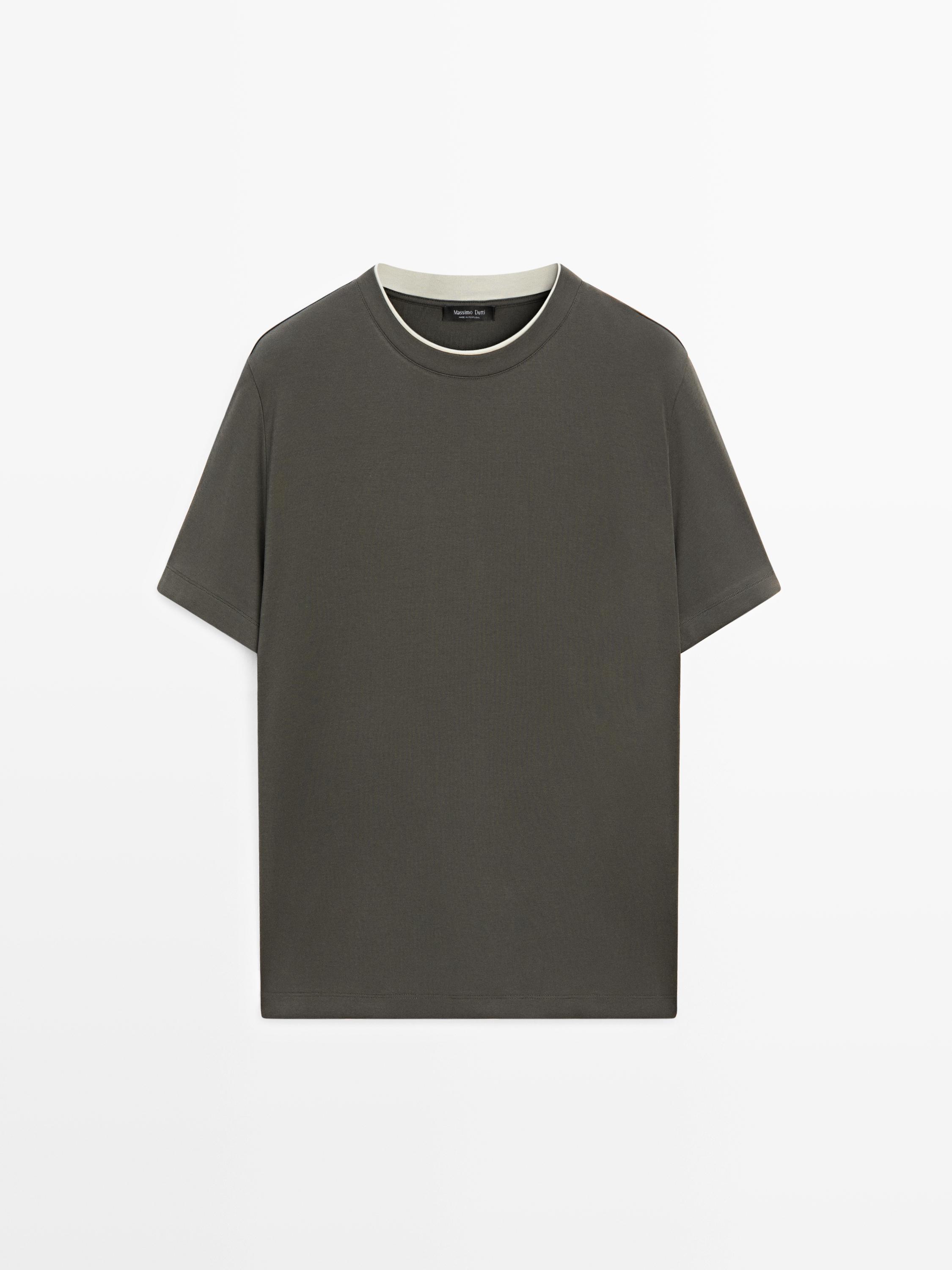 100% cotton T-shirt with contrast neckline